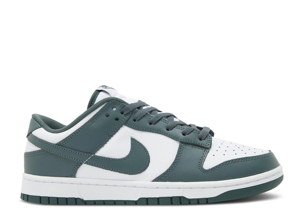 Nike Dunk Low Retro